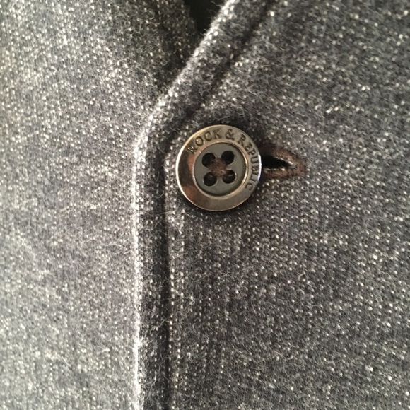 Rock and republic vest - Picture 3 of 4